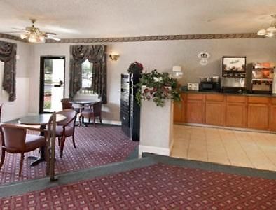 Rodeway Inn Lumberton İç mekan fotoğraf