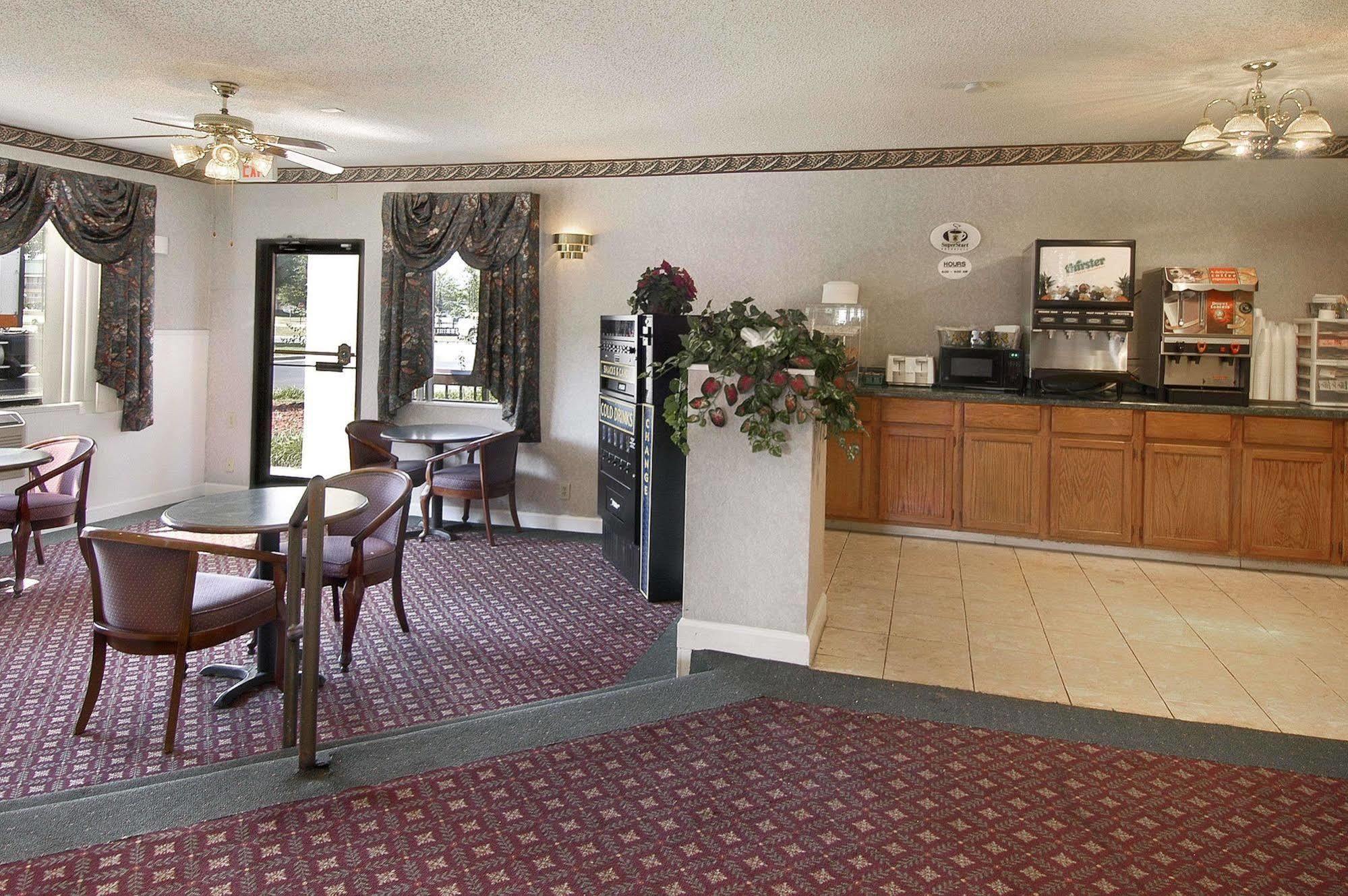 Rodeway Inn Lumberton Dış mekan fotoğraf